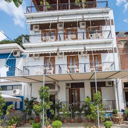 Orfanos Loutraki Rooms Exterior foto
