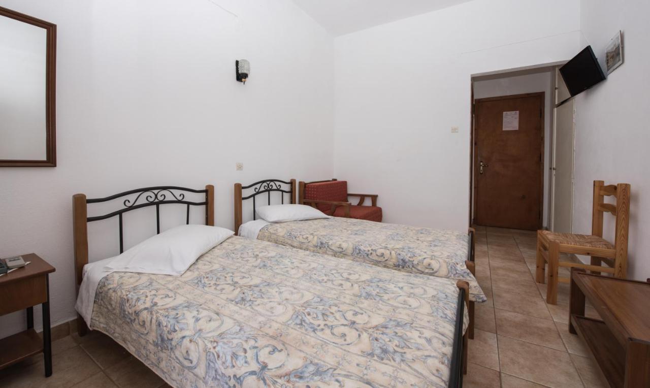 Orfanos Loutraki Rooms Exterior foto