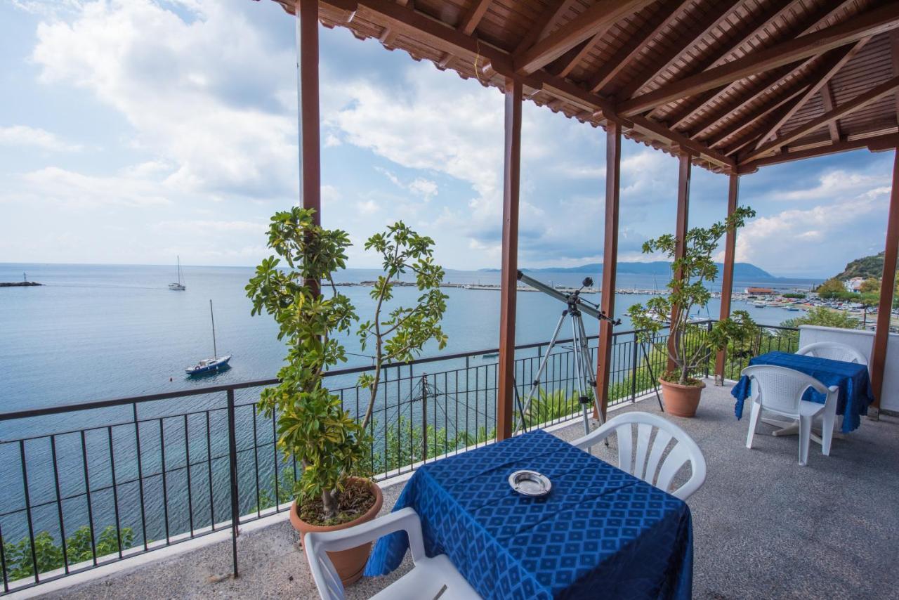 Orfanos Loutraki Rooms Exterior foto